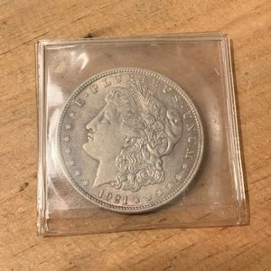 1921 Silver Morgan Dollar